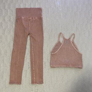 ✨Free People yoga workout set - small